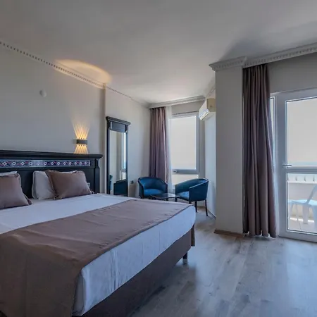 Sky Otel 4*